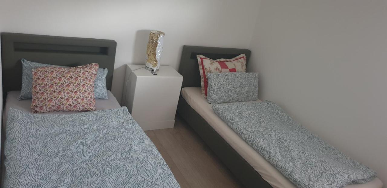 Boardingappartement Windeckblick, Ruhige, Zentrale Lage Mit Grossem Suedbalkon 불 외부 사진